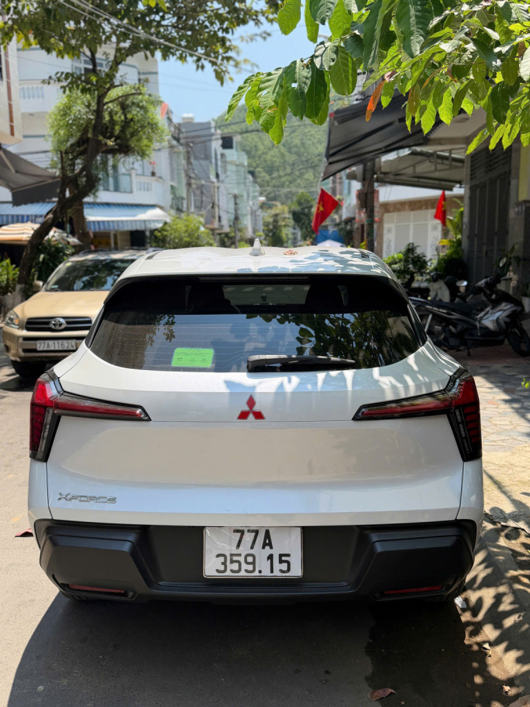 Xe 4 chỗ - ảnh 23