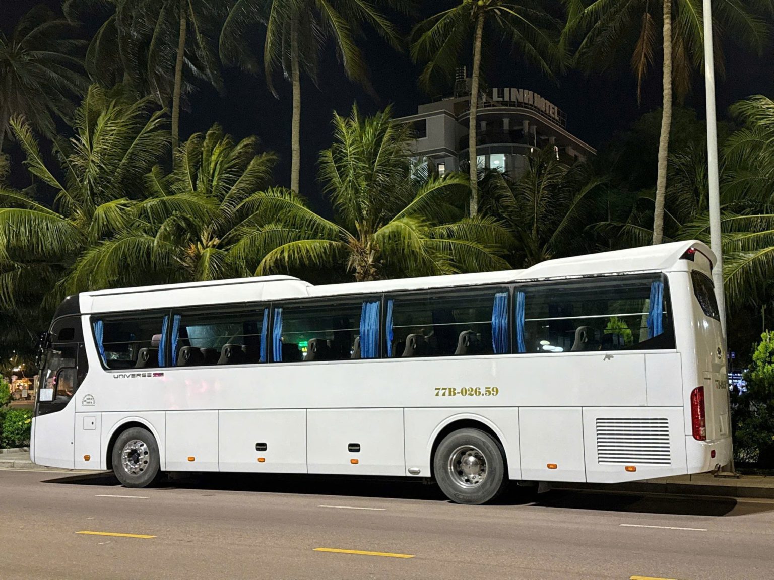 Xe 45 chỗ - ảnh 52