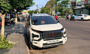Xe 7 chỗ - ảnh 148