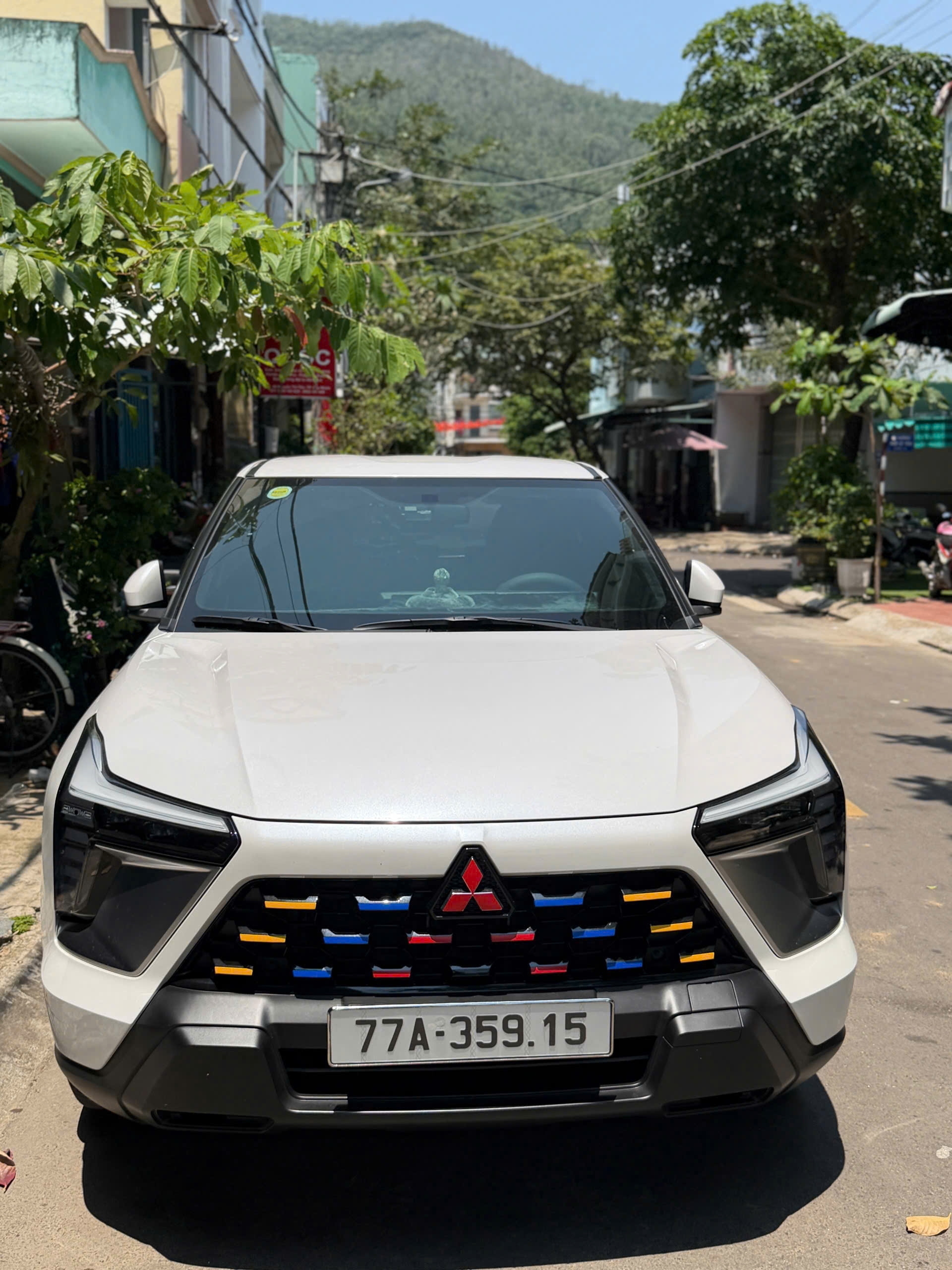 Xe 7 chỗ - ảnh 31