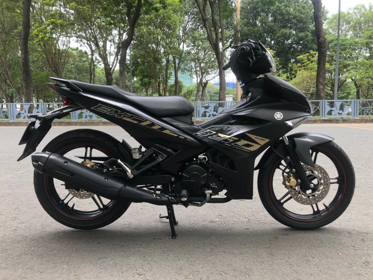Xe côn tay Yamaha Exciter cho thuê tại Quy Nhơn